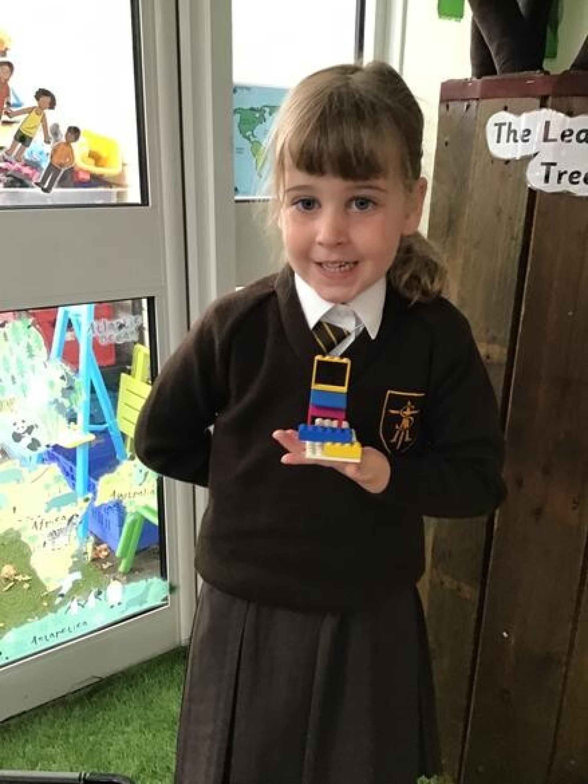 685f4895 8f44 4342 8840 f183ae10f943 1x1