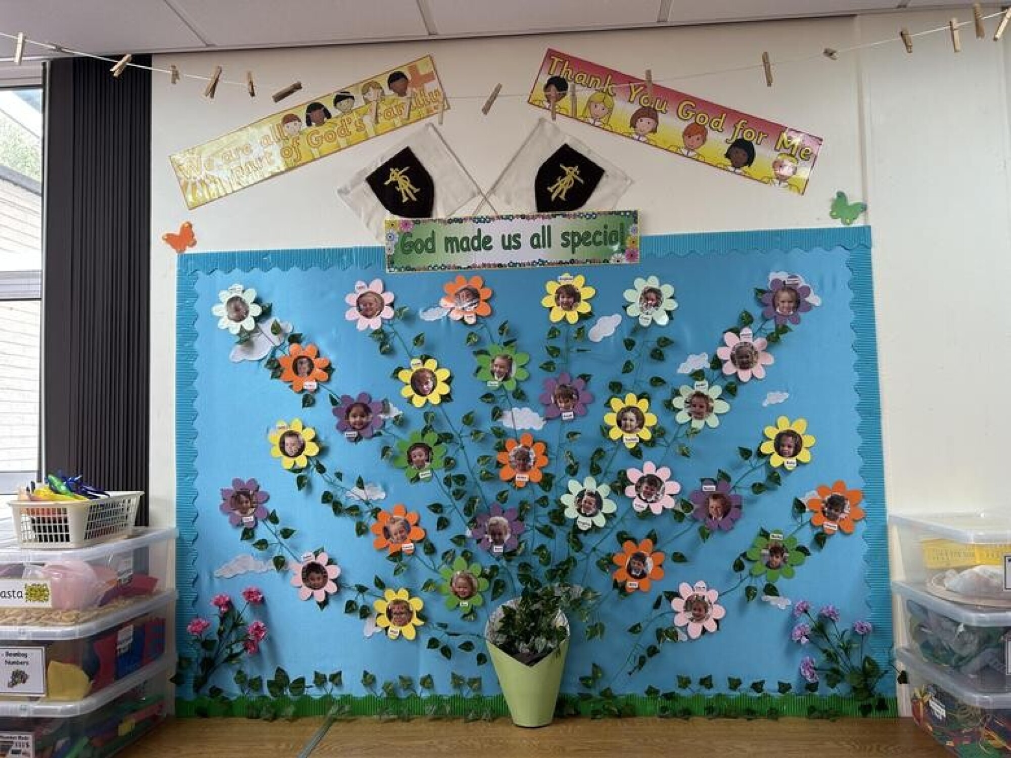 e8cf9c58 71f5 43ef b61e 3bdd59f50afe 1x1