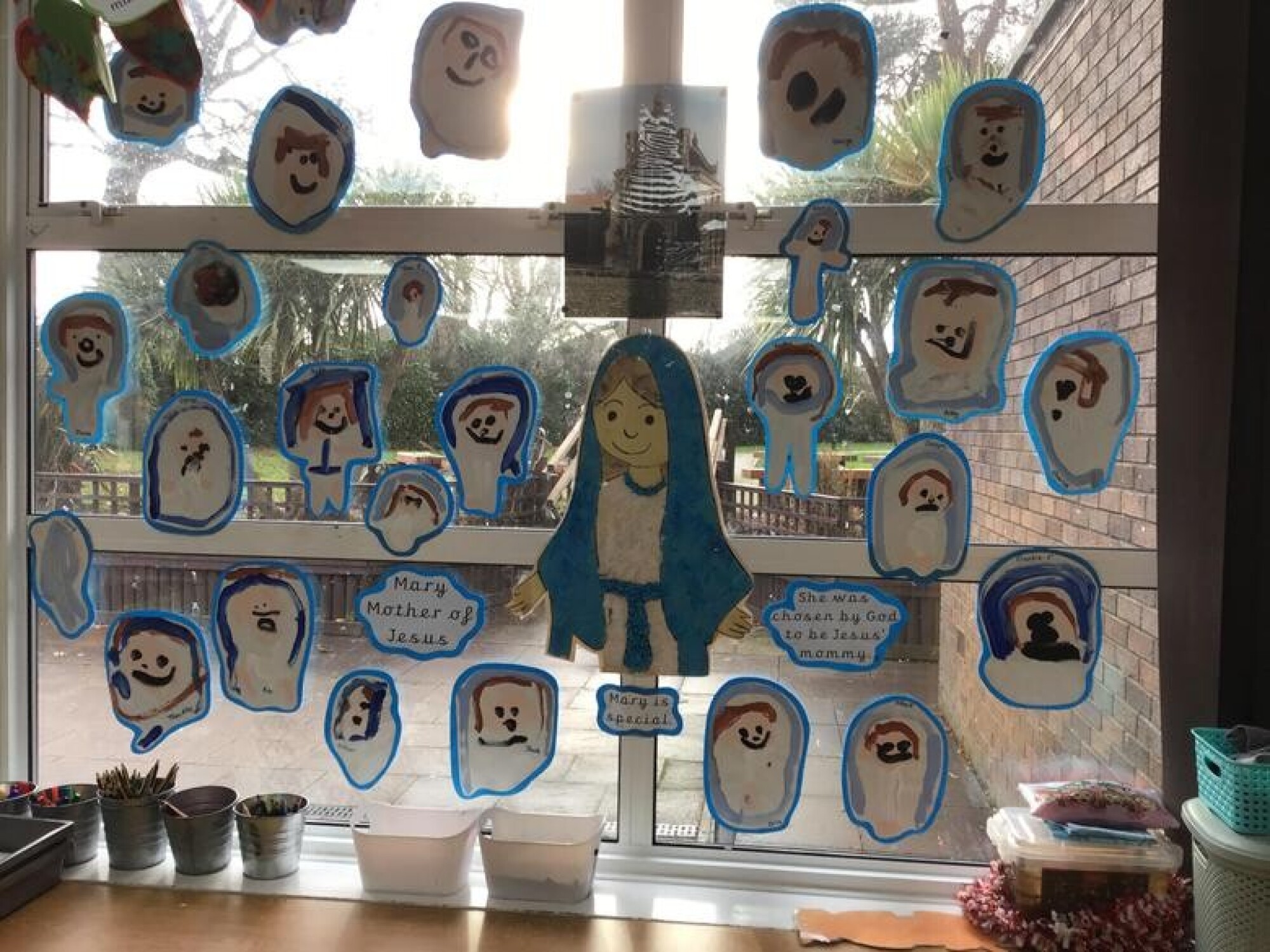 ee49be60 2e25 4600 9b1c 461e31ca5c7d 1x1